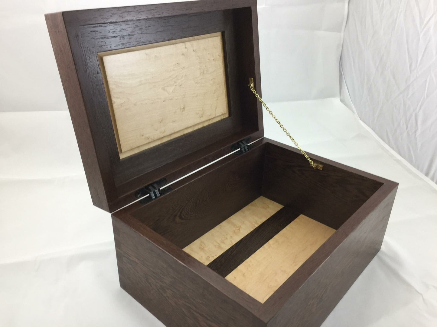 Keepsake Box Plans Including Optional Insert Trays