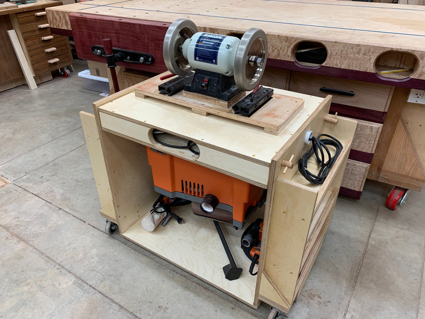 Plans for Flip Top Tool Cart