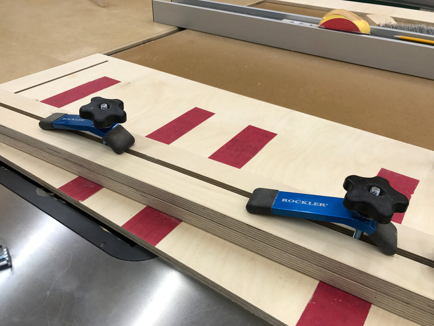 Plans for Tapering Jig / Straight Line Rip Jig