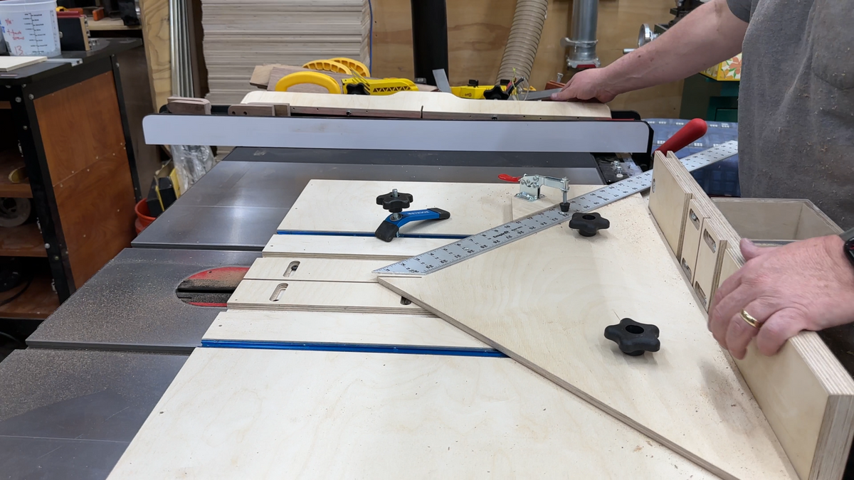 FLAGSHIP TABLE SAW SLED PLANS - Full Size